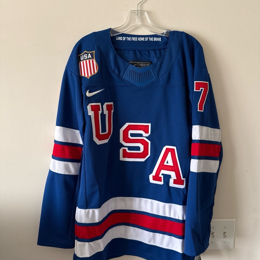 Men’s Nike Brady Tkachuk #7 Team USA 2026 Winter Olympics Jersey Size S NWT RARE